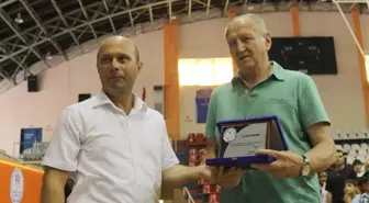 Mersin'deki 'Spor Merkezleri' Açıldı