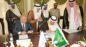 Tav Havalimanları, Medine Havalimanı'nın Devri İçin İmzaları Attı