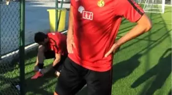 Servet Çetin İlk Antrenmanına Çıktı