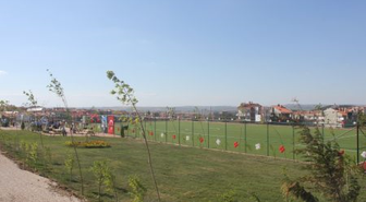 Semt Sahası ve Harun Yalçın Parkı Açıldı