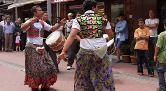 Çed Sürecinin Durdurulmasına Köçekli Kutlama