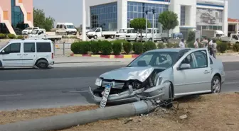 Direğe Çarparak Durabildi