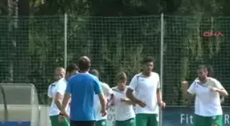 Sağlam Cuma Gününü İşaret Etti