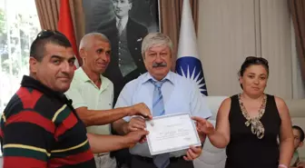 Engellilerden Akaydın'a Teşekkür Belgesi