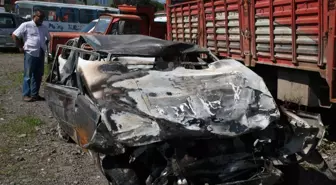 Ünye'de Trafik Kazası: 1 Ölü, 2 Yaralı