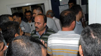 Elektrik Kesintilerine Tepki Gösteren Esnaftan Dedaş'a Baskın