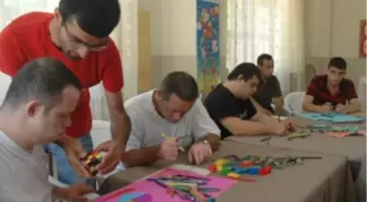 Down Sendromlu Çocuklar Dizi Oyuncusu Oldu