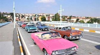 Tarihi Galata Köprüsü'nde 'Klasik' Eylem
