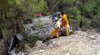 Yol İşçileri Kaza Yaptı: 2 Ölü