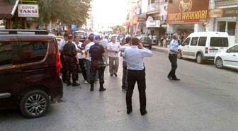Boşandığı Eşini Rehin Aldı (Yeniden)