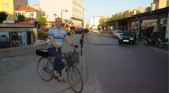 75 Yaşında Bisiklet Tutkunu