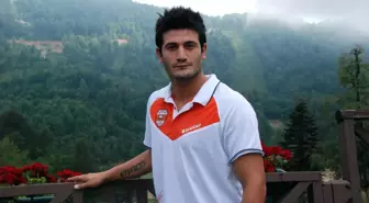 Adanaspor, Kaleci Zülküf Özer'in Sözleşmesini Uzattı