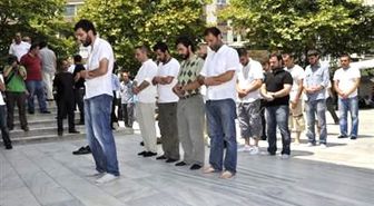 'Devrimci Müslümanlar'Dan Şişli Camisi'nde 'Alternatif Cuma'