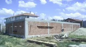 Şalgamlı Belediyesinden Kapalı Garaj Yapıyor