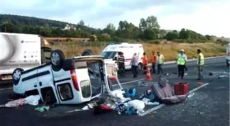 Bölünmüş Yola Giren Araç Otoyol İşçilerinin Aracına Çarptı: 2 Ölü 6 Yaralı