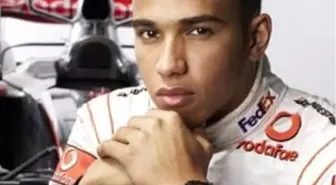 Formula 1 Yaraşını İngiliz Pilotu Lewis Hamilton Kazandı