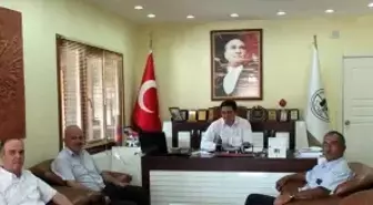 Pazaryeri'nde Belediye Encümeni Toplantısı