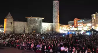 Erzurum'da Bedirhan Gökçe Konseri