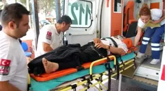 Tarsus'ta Kamyonet Devrildi: 2 Ölü, 13 Yaralı