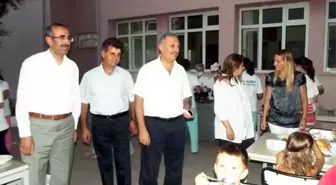 Ayvalık'ta Sevgiyle Harmanlanan İftar Yemeği