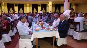 İmamlar ve Taksiciler İftarda Buluştu