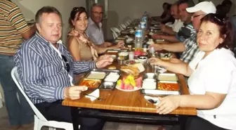 Başkan Türközen Halkıyla Aynı Sofrada