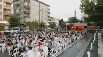 İki Mahalleyi Kaynaştıran İftar!