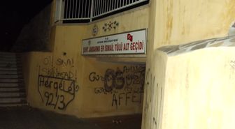 Şehitin İsminin Verildiği Altgeçitin Duvarları İçler Acısı