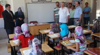 Yaz Kur'an Kursu Öğrencilerine Kur'an-I Kerim Verildi