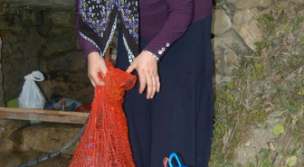Evlerini Şehre Gitmemek İçin Terk Etmiyorlar