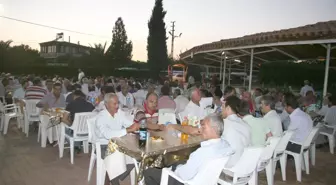 Ak Partililer İftar Yemeğinde Buluştu