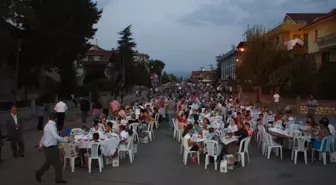 Düzce Belediyesi 17. İftarı Uzunmustafa Mahallesinde