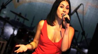 Grup Dir, Darbuka Şovlarıyla Büyüledi 
 
