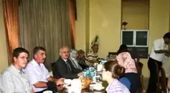 Şehit Aileleri ve Gazilerle İftarda Buluştu