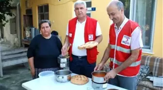 Başkan Öngel Sıcak Yemek Dağıttı