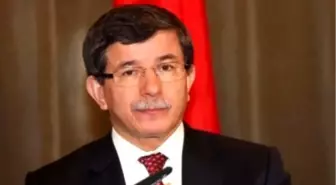 Cidde'deki Dışişleri Bakanları Toplantısı'na Katılan Dışişleri Bakanı Ahmed Davutoğlu, Suriye'deki...