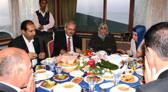 Vali Karaloğlu'ndan Şehit Yakınları ve Gazilere İftar