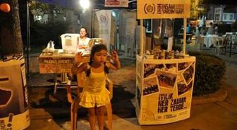 Minik Elanur'un, Arakan'a Yardım Toplama Çabası