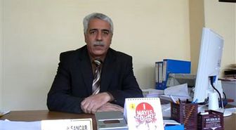 PKK'lılar Müdürü Kaçırdı