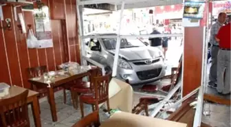 Kadın Sürücü Lokantaya Girdi