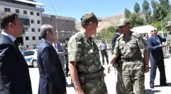 Kara Kuvvetleri Komutanı Orgeneral Kıvrıkoğlu Hakkari'de