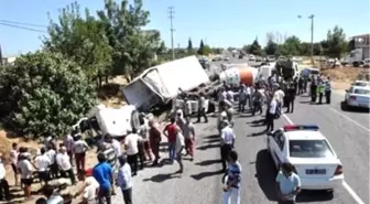 Antalya'da Trafik Kazası: 1 Ölü, 1 Yaralı