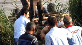 Serinlemek İçin Suya Giren 3 Çocuktan Biri Boğuldu