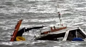 Kumburgaz'da Tekne Alabora Oldu