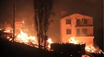 Kütahya'nın Tavşanlı İlçesinde Devam Eden Orman Yangınıyla İlgili Oluşturulan Kriz Merkezinin...