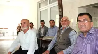 AK Parti Heyeti Mengen'in Köylerini Geziyor