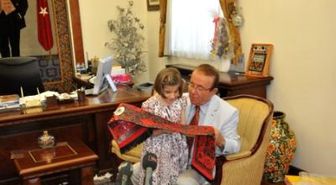 Küçük Melike'den Vali Oğuz'a Bayram Ziyareti
