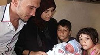 Annelik Sevincini Buruk Yaşadılar