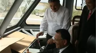 Karakaya Baraj Gölünde Yapılan Gezi Teknesi Tamamlanmak Üzere