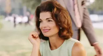 Jackie'yi Kopyalıyor